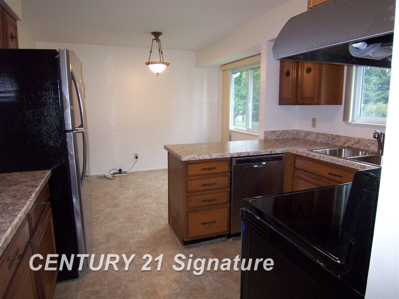9226 Potter Road Flushing, MI 48433 - Photo 8 of 28
