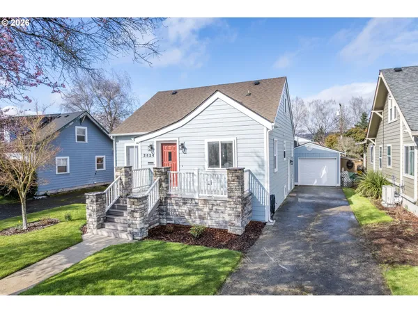 $419,000 | 2824 Garfield Street, Longview, WA 98632