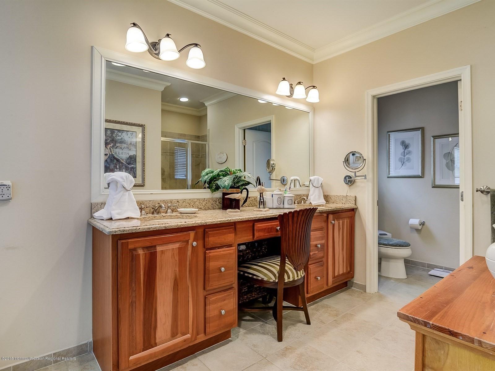 5 Yates Road Manalapan, NJ 07726 - Photo 18 of 34 025_Master Bathroom