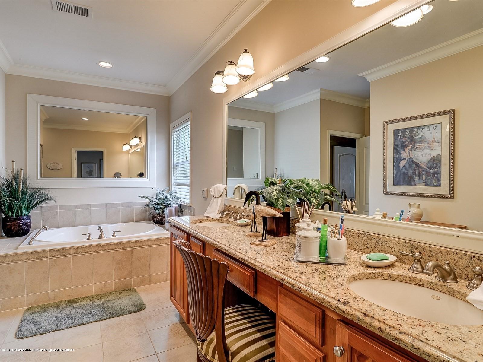 5 Yates Road Manalapan, NJ 07726 - Photo 20 of 34 027_Master Bathroom