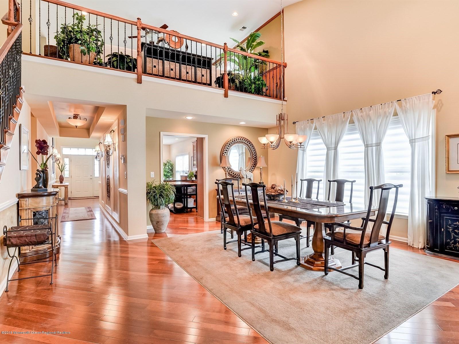 5 Yates Road Manalapan, NJ 07726 - Photo 5 of 34 018_Dining