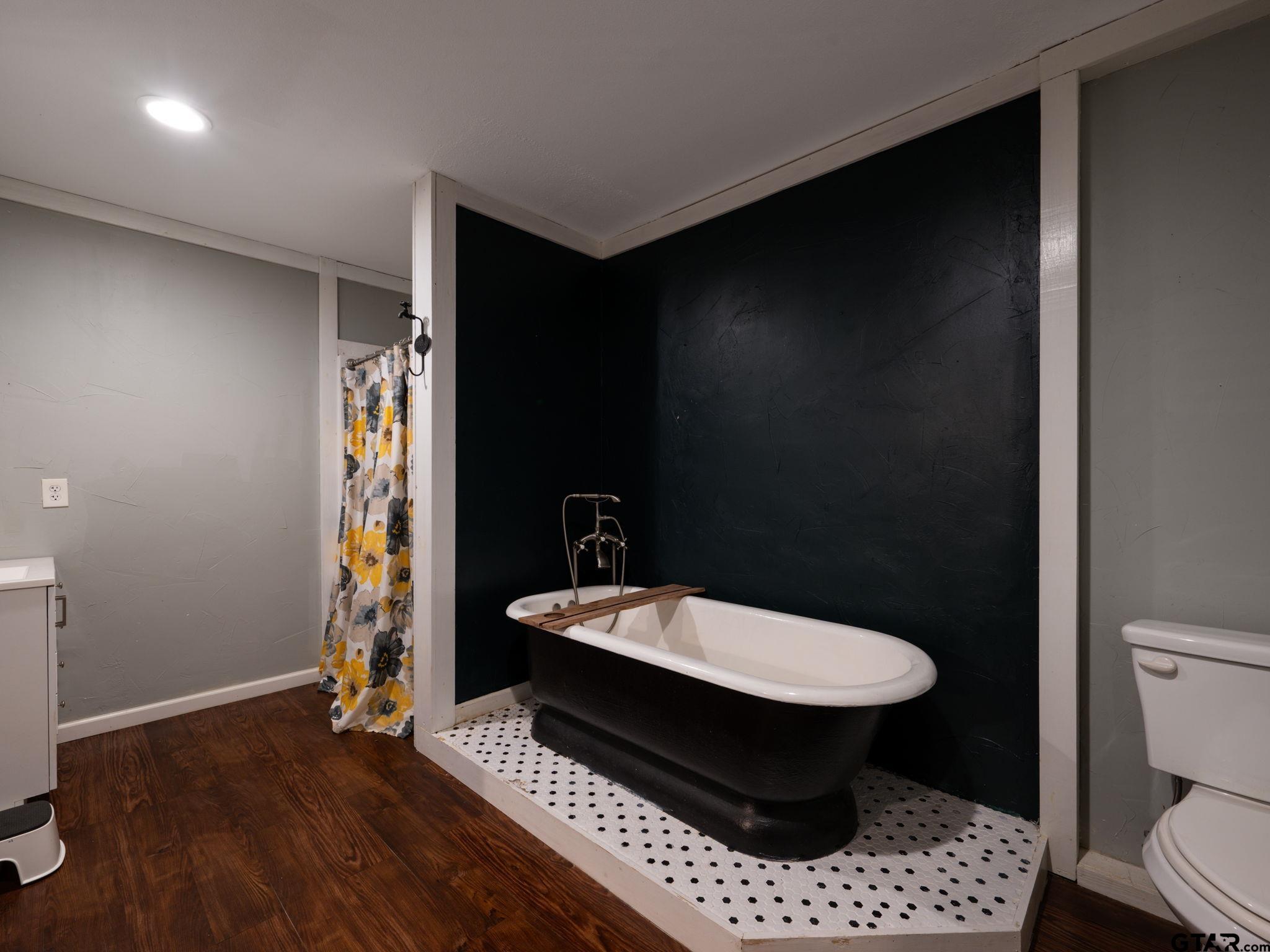 14032 Eastside Road Tyler, TX 75707 - Photo 35 of 40 Gallery Image 35