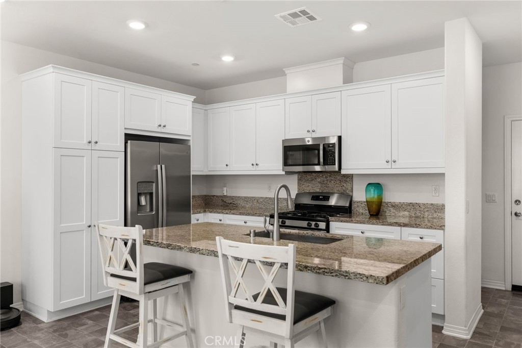 7549 Spitfire Street Chino, CA 91708 - Photo 6 of 23