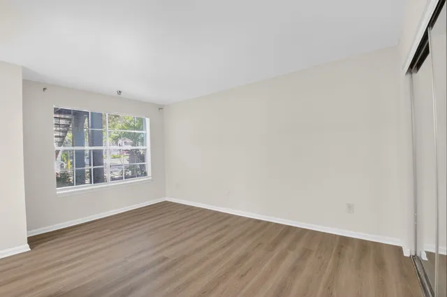 $2,500 | 1050 Crystal Way, Unit G, Delray Beach, FL 33444