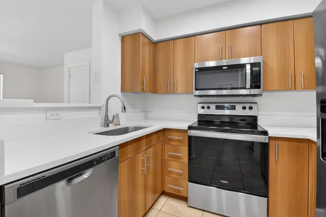 $2,500 | 1050 Crystal Way, Unit G, Delray Beach, FL 33444