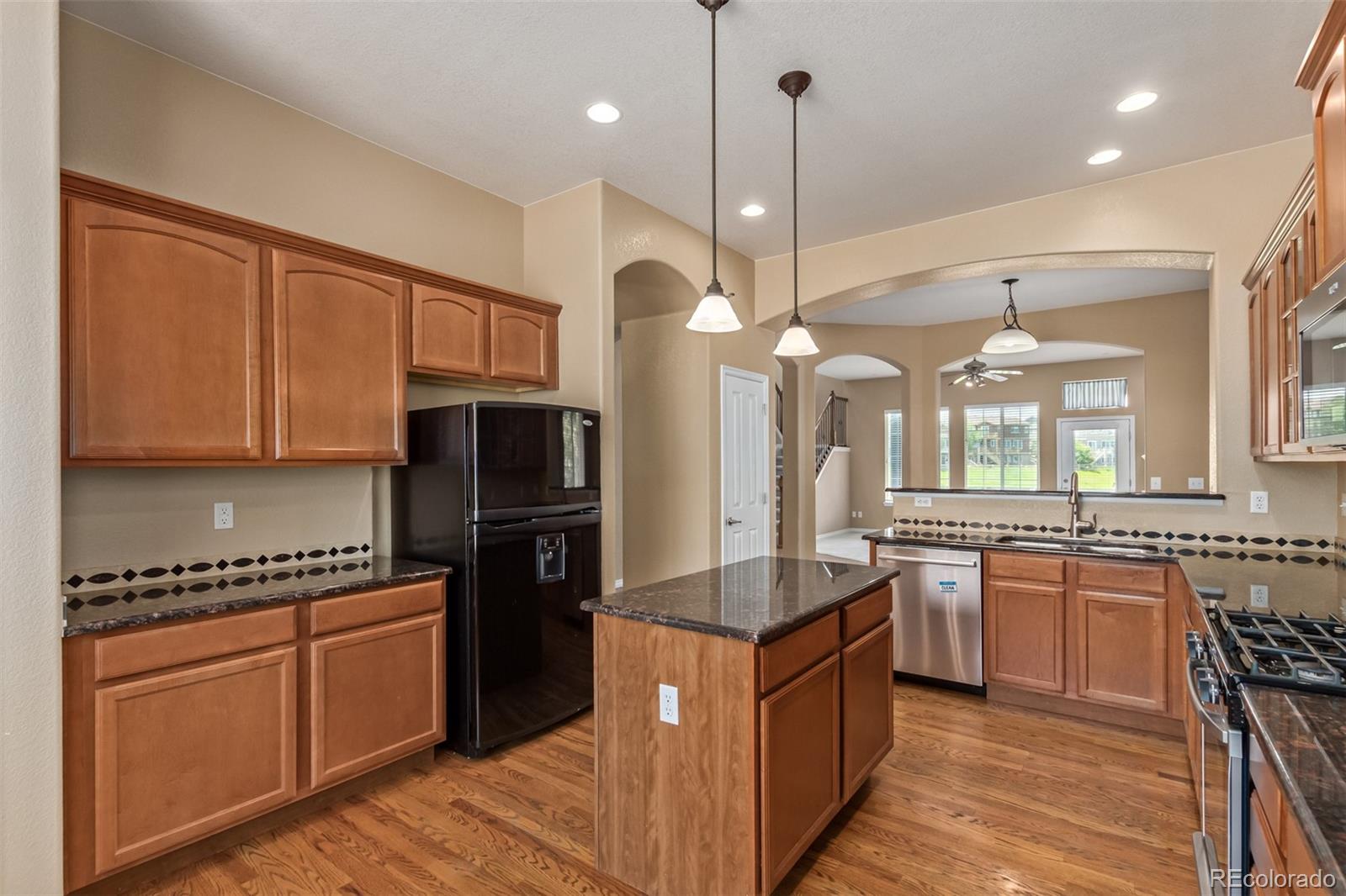 5200 Fullerton Lane Highlands Ranch, CO 80130 - Photo 10 of 38 Gallery Image 10