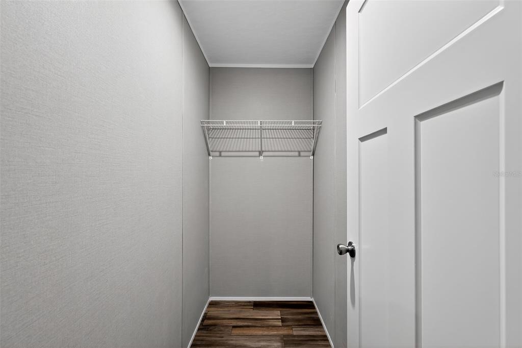 134 Weerts Road San Mateo, FL 32187 - Photo 24 of 32 a view of closet