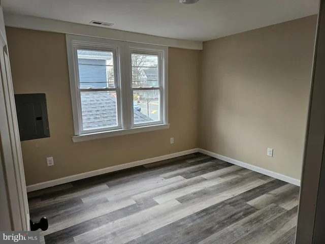 $2,300 | 14 West Avenue, Unit 14C, Woodstown, NJ 08098