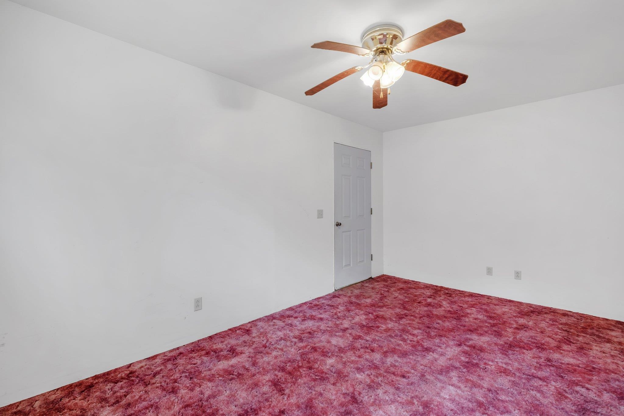 6929 Singletary Street Grand Ridge, FL 32442 - Photo 1 of 39 Gallery Image 1