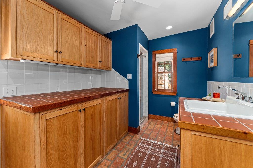 309 Ridgeview Drive Fredericksburg, TX 78624 - Photo 55 of 65
