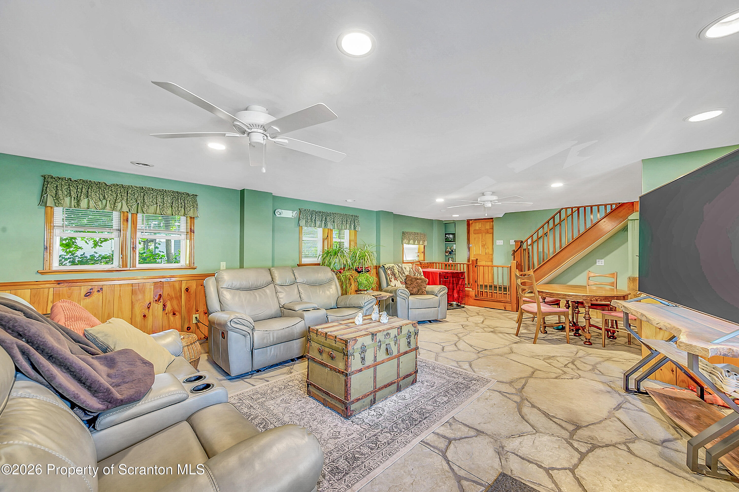 110 Spring Garden Street Moscow, PA 18444 - Photo 30 of 61 Den