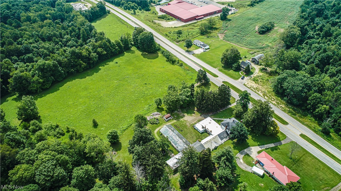 15460 Main Market Road Burton, OH 44021 - Photo 19 of 20