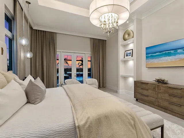 $3,999,000 | 17041 Clearlake Avenue, Lakewood Ranch, FL 34202