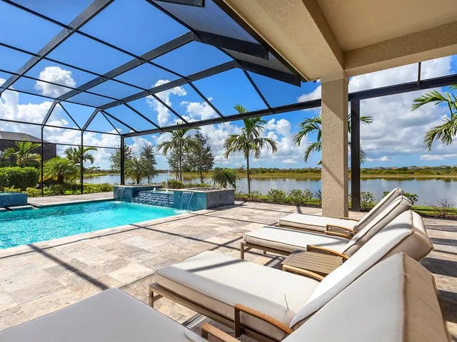 $3,999,000 | 17041 Clearlake Avenue, Lakewood Ranch, FL 34202