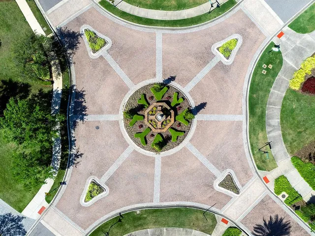 $3,999,000 | 17041 Clearlake Avenue, Lakewood Ranch, FL 34202