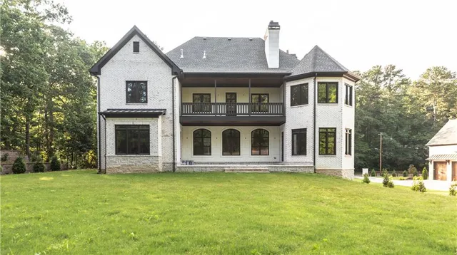 $2,850,000 | 10745 Shallowford Road, Roswell, GA 30075