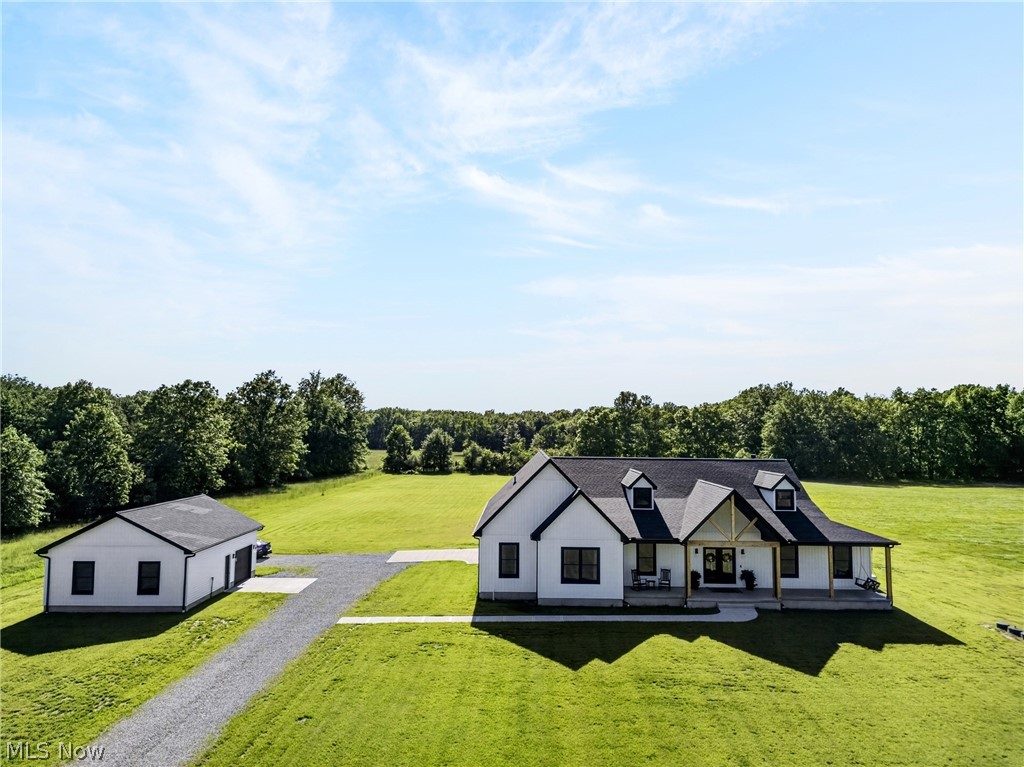 18844 Mennell Road Grafton, OH 44044 - Photo 2 of 49