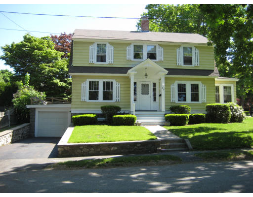 20 Little Road North Andover, MA 01845 - Photo 1 of 12 Gallery Image 1