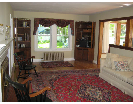 20 Little Road North Andover, MA 01845 - Photo 5 of 12 Gallery Image 5