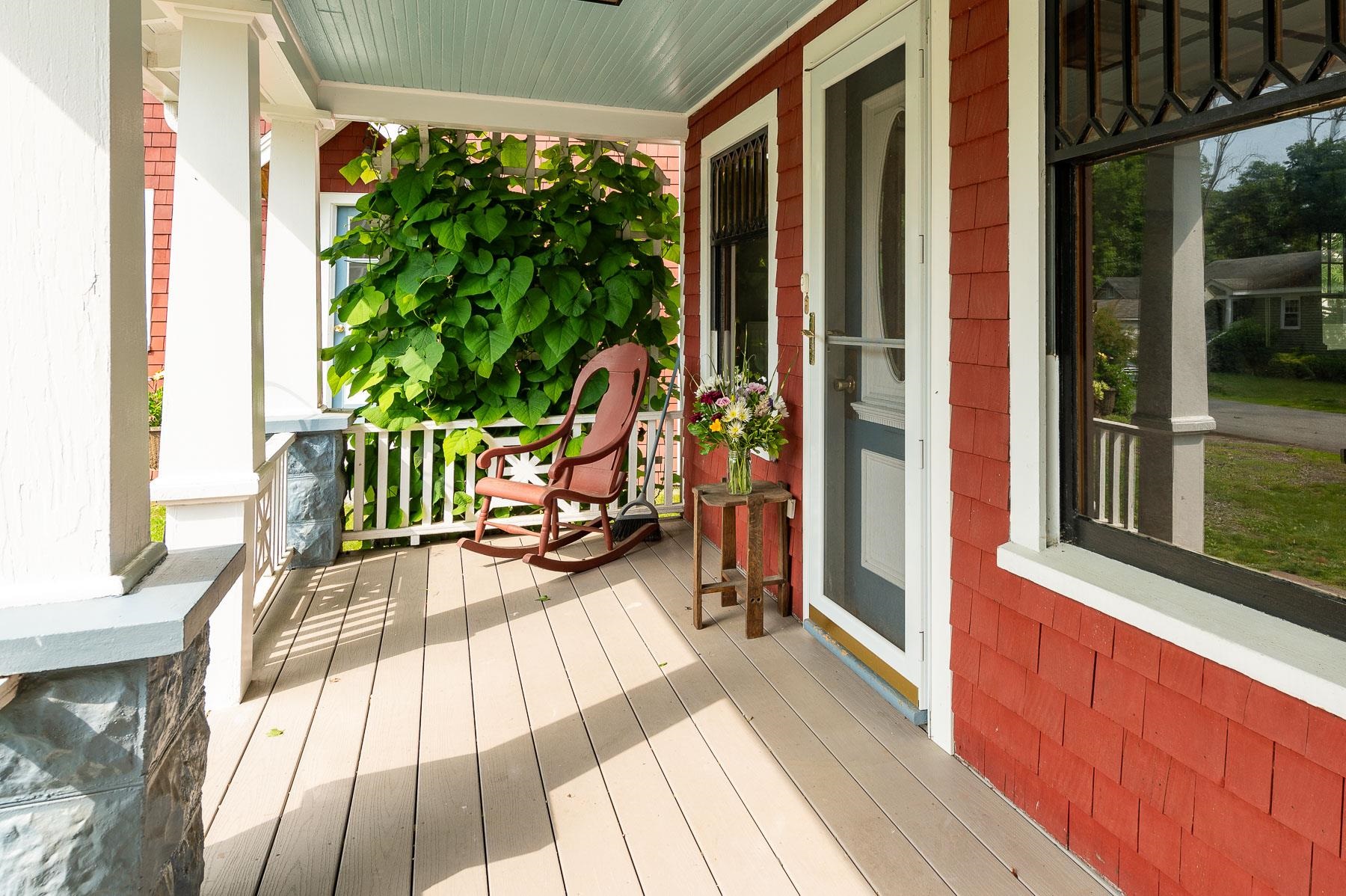 27 Philbrick Road Kittery, ME 03904 - Photo 13 of 35 Gallery Image 13