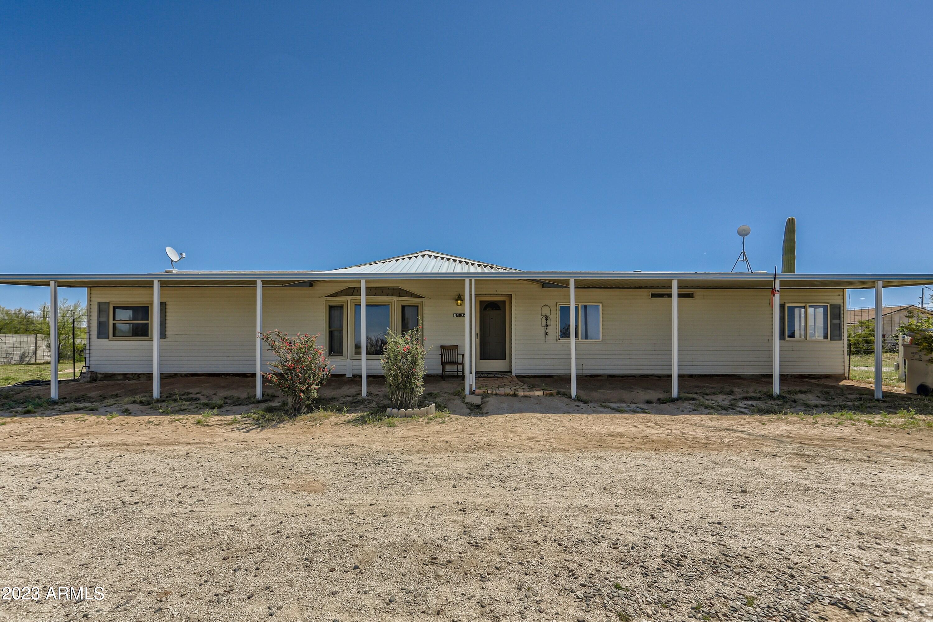 8537 North Hapa Road Florence, AZ 85132 - Photo 1 of 13 01 Exterior Front