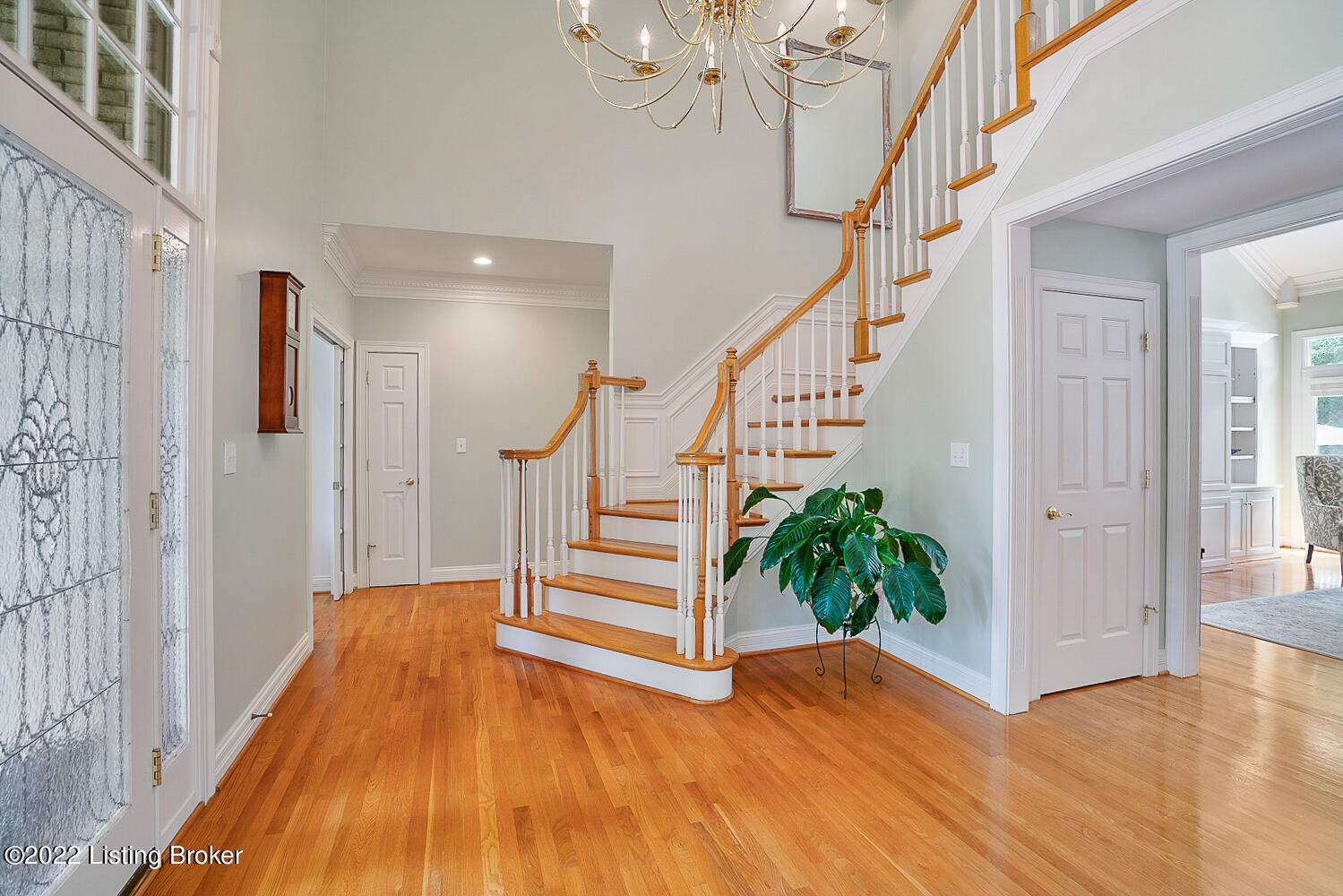 Foyer-Grand Staircase