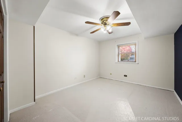 $565,000 | 1819 Holly Avenue, Darien, IL 60561