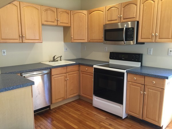 64 Parker Road Lancaster, MA 01523 - Photo 5 of 8