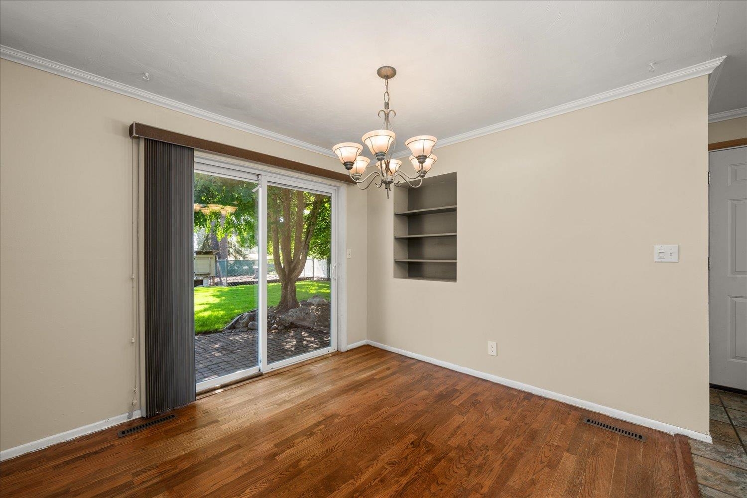 3003 West Woodside Avenue Spokane, WA 99208 - Photo 10 of 50