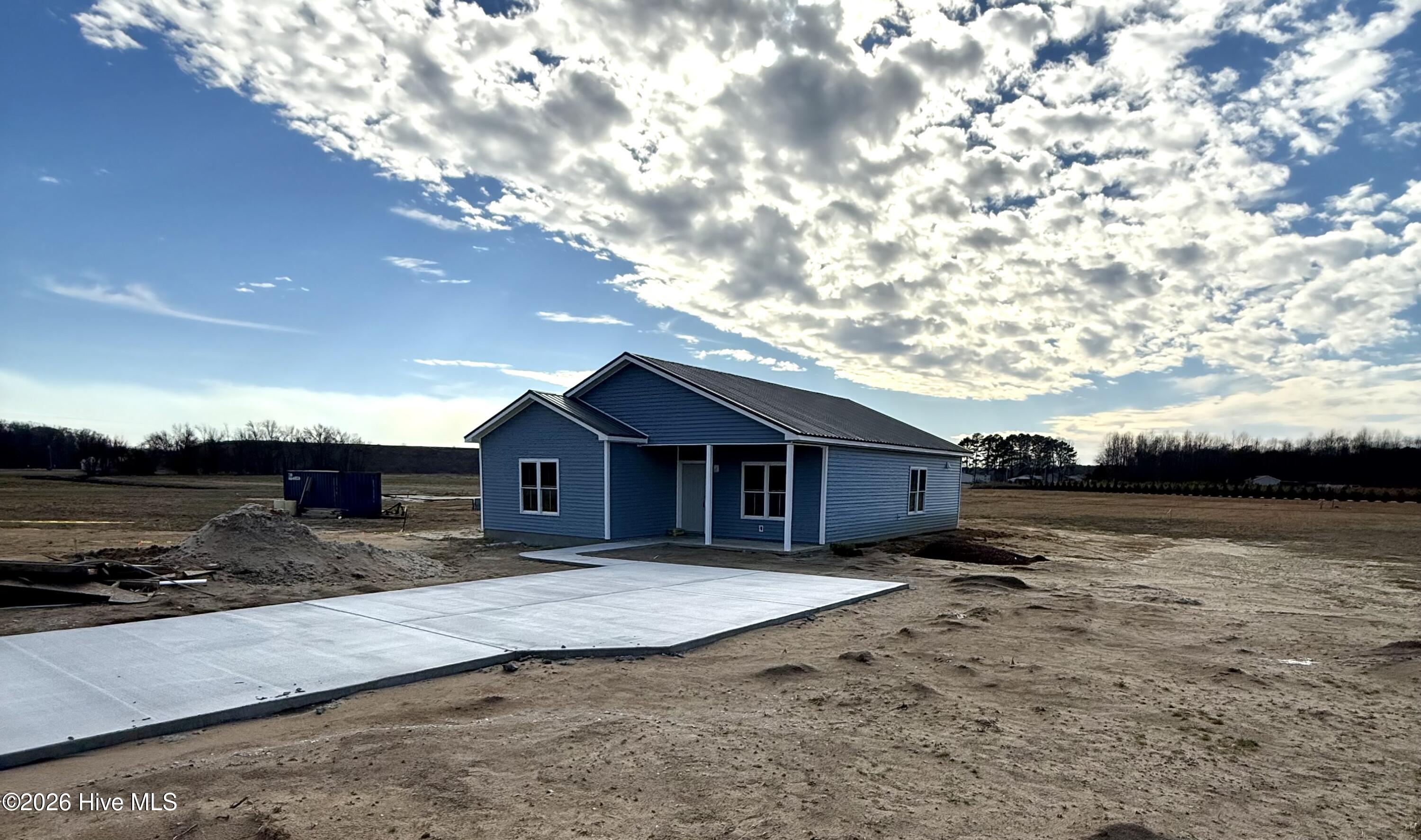 1331 Roosevelt Spain Road Greenville, NC 27834 - Photo 1 of 16 IMG_1904