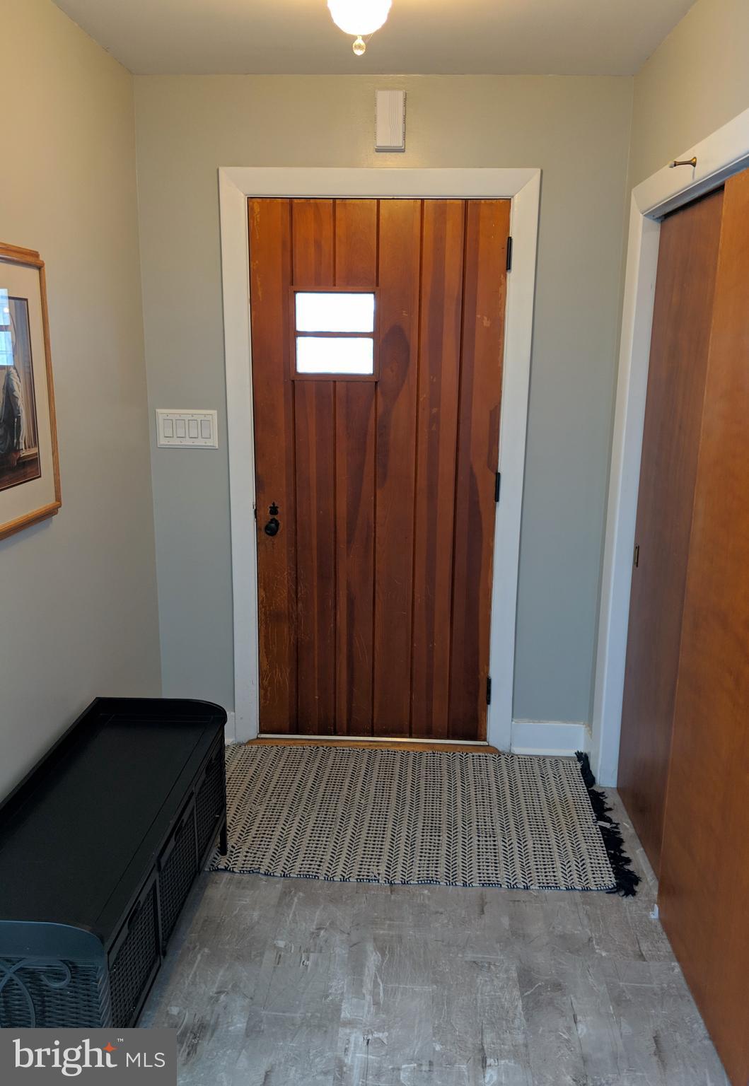 190 Black Rock Road Hanover, PA 17331 - Photo 7 of 34 Entry Way
