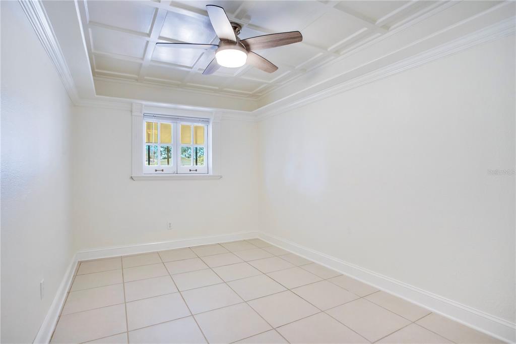 619 Marphil Loop Brandon, FL 33511 - Photo 31 of 36 an empty room with a window