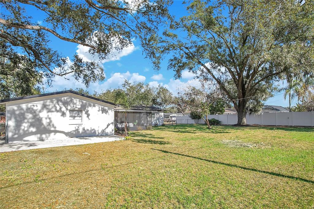 619 Marphil Loop Brandon, FL 33511 - Photo 35 of 36 a view of a swimming pool with an outdoor space