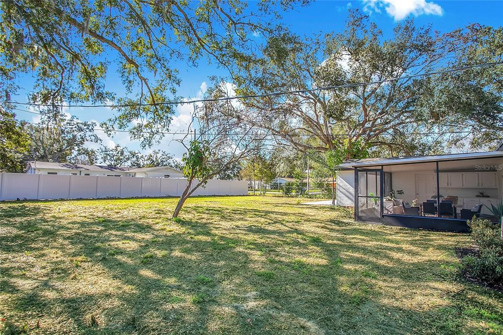 619 Marphil Loop Brandon, FL 33511 - Photo 5 of 36