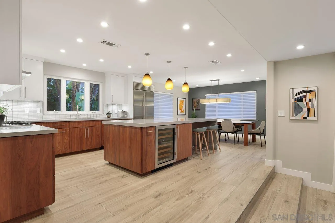 751 Hoska Drive Del Mar, CA 92014 - Photo 16 of 43 a kitchen with lots of counter top space