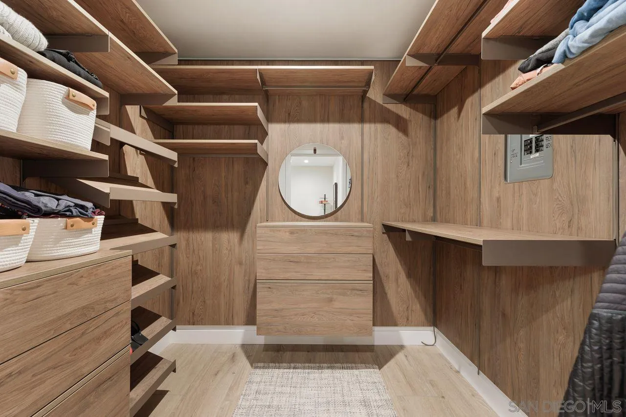 751 Hoska Drive Del Mar, CA 92014 - Photo 40 of 43 a view of washer and dryer