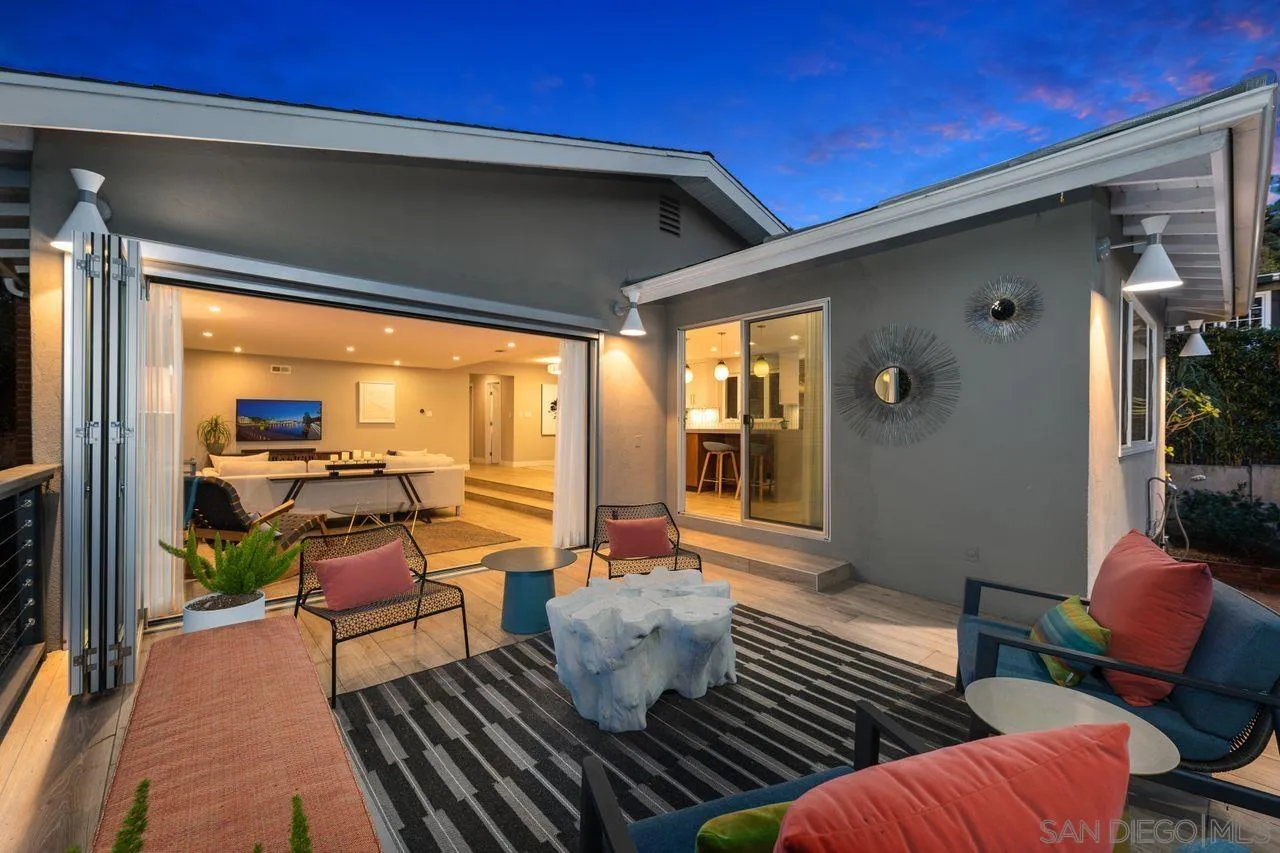 751 Hoska Drive Del Mar, CA 92014 - Photo 4 of 43 a outdoor living space with furniture and garden view