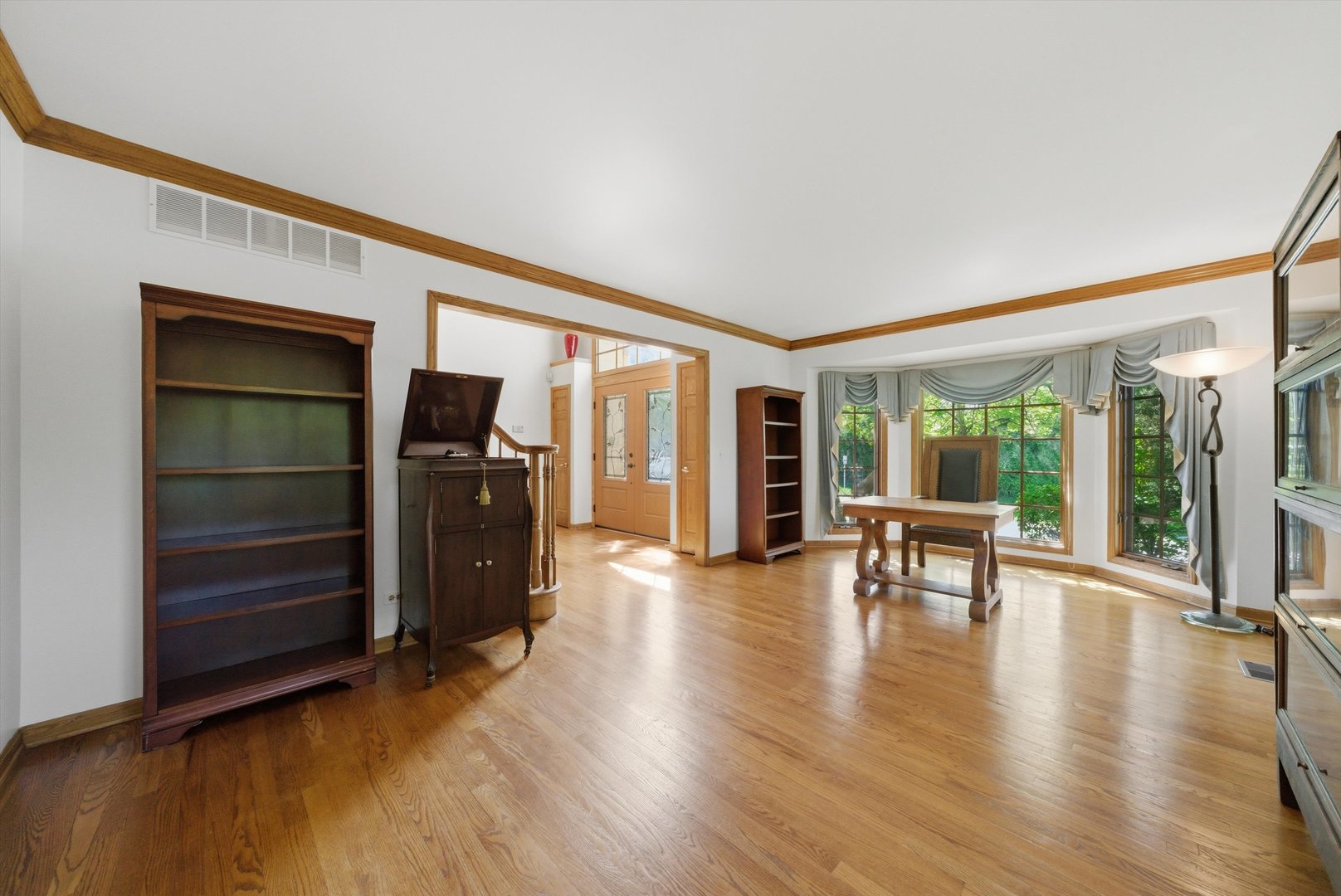 8701 Lake Ridge Drive Darien, IL 60561 - Photo 20 of 38