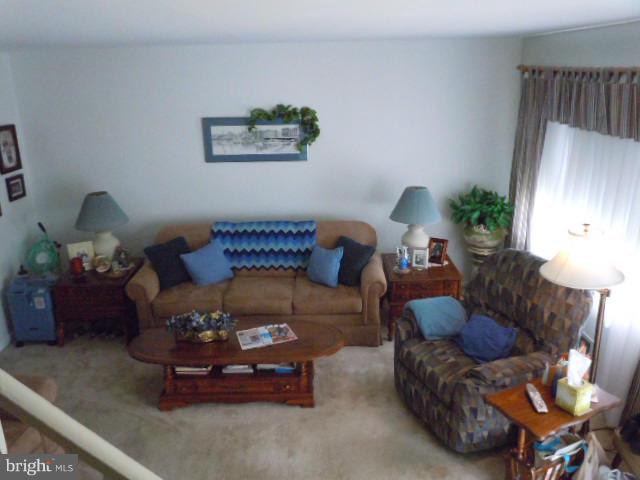 1202 Stamford Road Baltimore, MD 21207 - Photo 5 of 28 Living Room