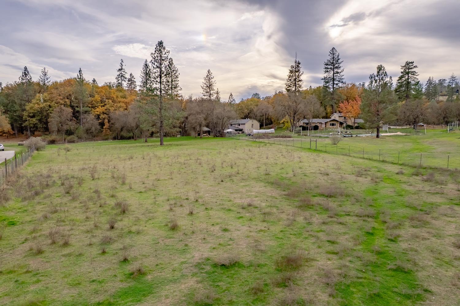 12987 Hidden Valley Road Grass Valley, CA 95949 - Photo 30 of 36 a view of a green field