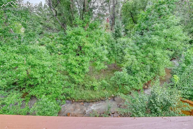 $440,000 | 122 Creekside Lane, Colorado Springs, CO 80906