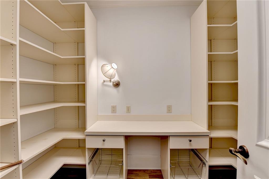 4045 Ridge Road Buford, GA 30519 - Photo 25 of 97