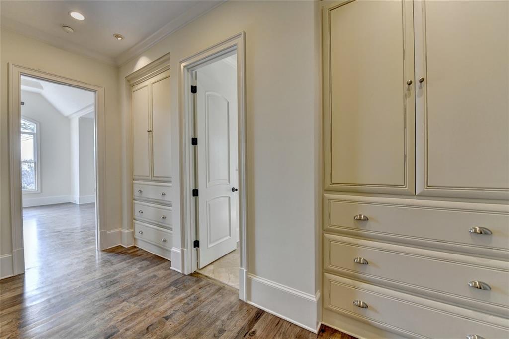 4045 Ridge Road Buford, GA 30519 - Photo 35 of 97