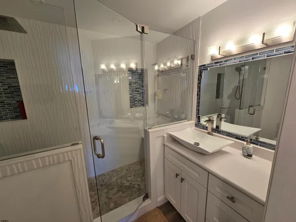 $2,950 | 600 West Brigantine Avenue, Unit 310, Brigantine, NJ 08203