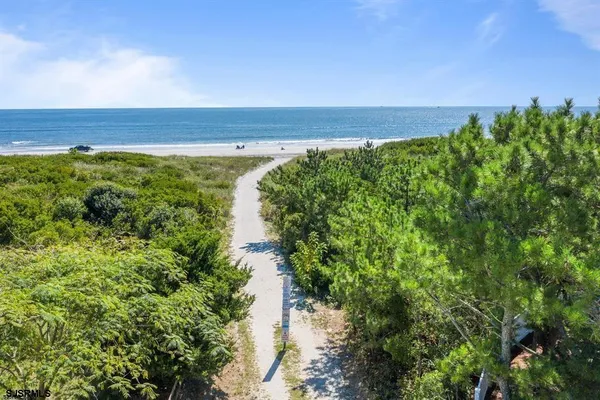 $2,950 | 600 West Brigantine Avenue, Unit 310, Brigantine, NJ 08203