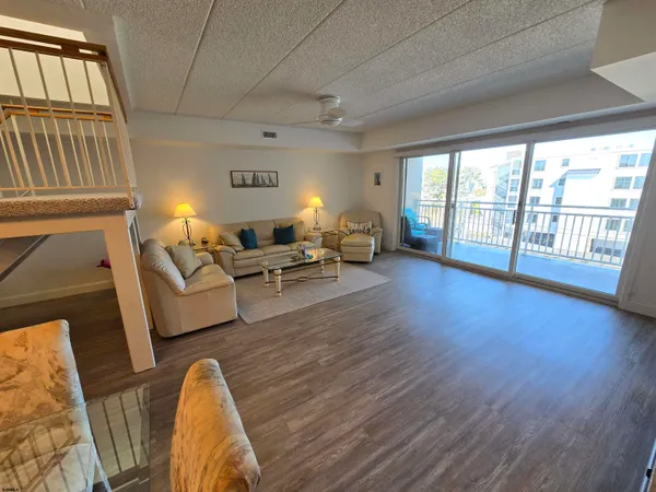$2,950 | 600 West Brigantine Avenue, Unit 310, Brigantine, NJ 08203