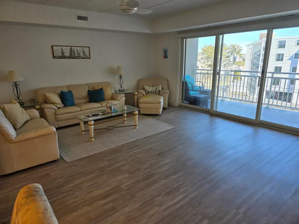 $2,950 | 600 West Brigantine Avenue, Unit 310, Brigantine, NJ 08203