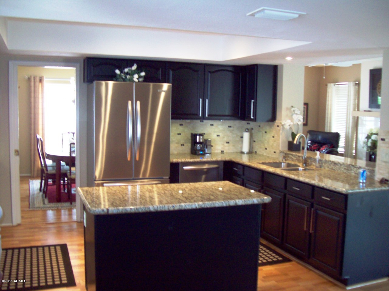 118 East Boca Raton Road Phoenix, AZ 85022 - Photo 4 of 28 Kitchen