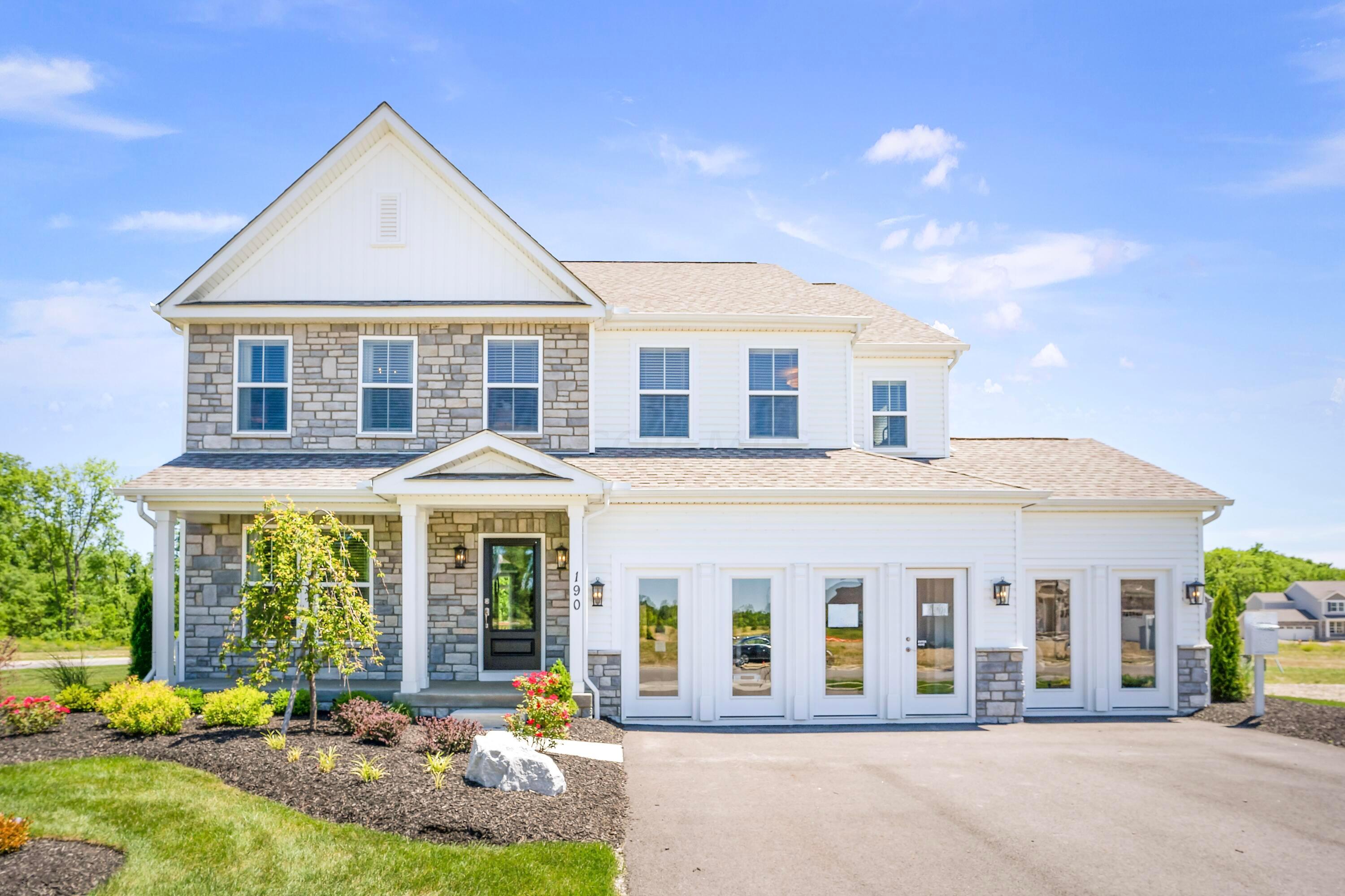 190 Firenze Road Delaware, OH 43015 - Photo 1 of 41 DSC08679-r 2