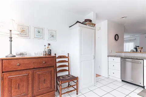$695,000 | 2 Stevenson Way, Narragansett, RI 02882